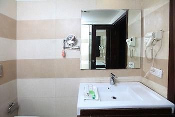 Oyo Rooms Malviya Nagar Market Ню Делхи Екстериор снимка